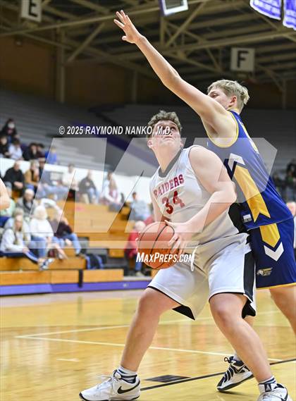 Thumbnail 2 in Wapahani vs Delta (City Tournament) photogallery.