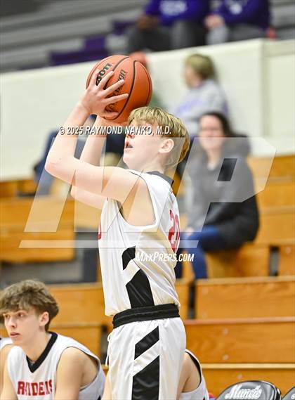 Thumbnail 1 in Wapahani vs Delta (City Tournament) photogallery.