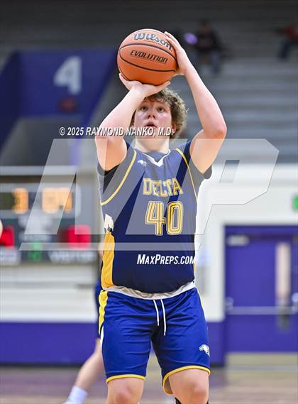 Thumbnail 3 in Wapahani vs Delta (City Tournament) photogallery.