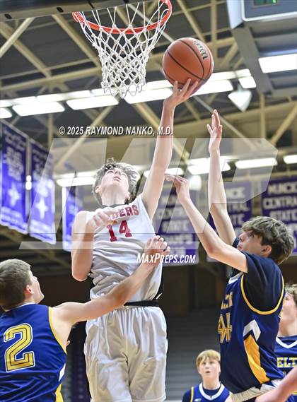 Thumbnail 2 in Wapahani vs Delta (City Tournament) photogallery.