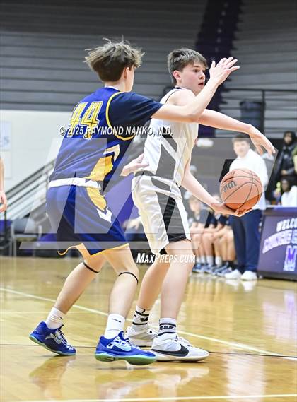 Thumbnail 2 in Wapahani vs Delta (City Tournament) photogallery.