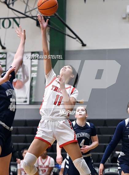 Thumbnail 3 in Wilsonville vs. Lincoln (St. Mary's Stockton MLK Showcase) photogallery.