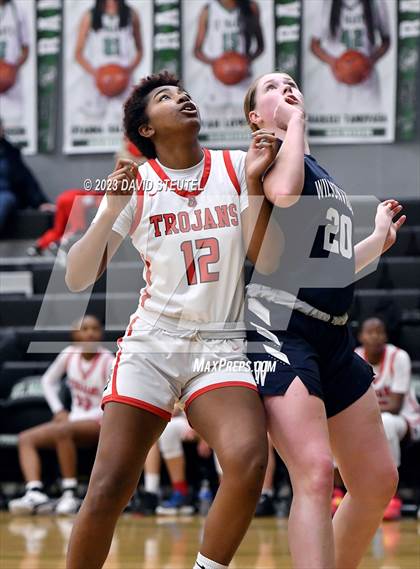 Thumbnail 2 in Wilsonville vs. Lincoln (St. Mary's Stockton MLK Showcase) photogallery.