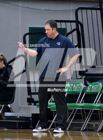Thumbnail 2 in Wilsonville vs. Lincoln (St. Mary's Stockton MLK Showcase) photogallery.