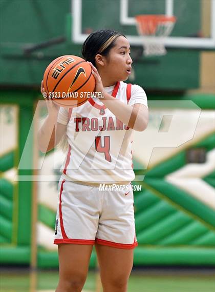 Thumbnail 2 in Wilsonville vs. Lincoln (St. Mary's Stockton MLK Showcase) photogallery.