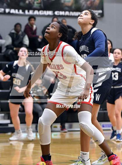 Thumbnail 3 in Wilsonville vs. Lincoln (St. Mary's Stockton MLK Showcase) photogallery.