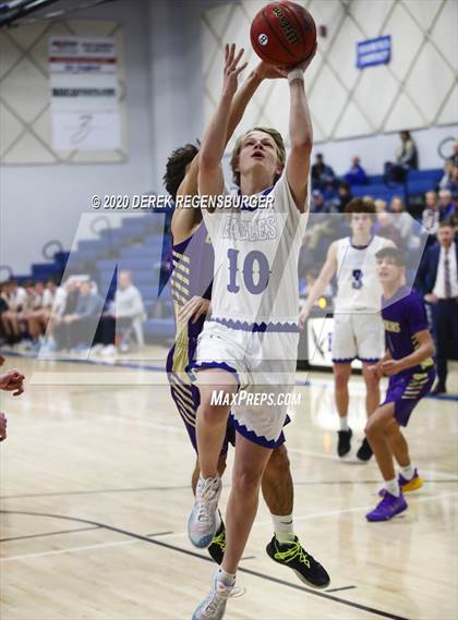 Thumbnail 2 in Broomfield Boy's Basketball (Extending the Season) photogallery.