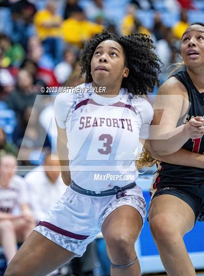 Thumbnail 1 in Salisbury vs. Seaforth (NCHSAA 2A Final - Game) photogallery.