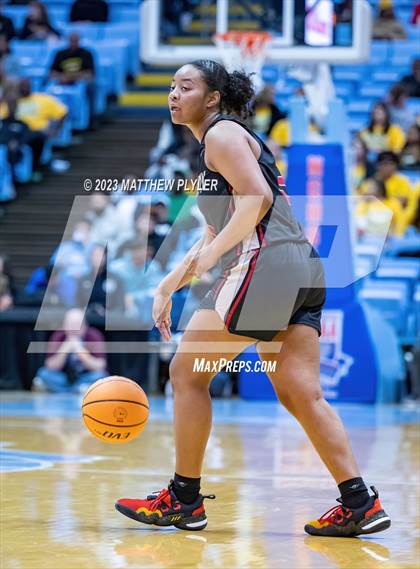 Thumbnail 2 in Salisbury vs. Seaforth (NCHSAA 2A Final - Game) photogallery.