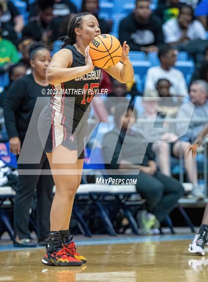 Thumbnail 3 in Salisbury vs. Seaforth (NCHSAA 2A Final - Game) photogallery.