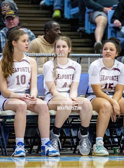 Thumbnail 1 in Salisbury vs. Seaforth (NCHSAA 2A Final - Game) photogallery.