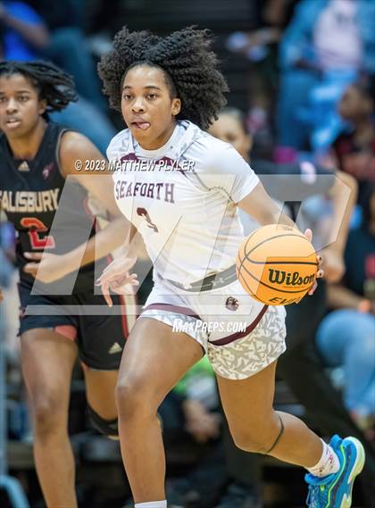 Thumbnail 1 in Salisbury vs. Seaforth (NCHSAA 2A Final - Game) photogallery.