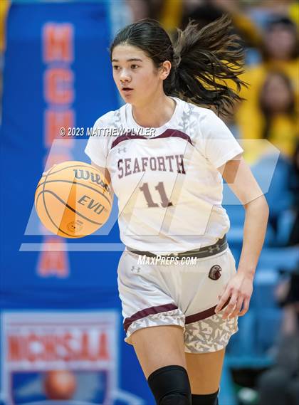 Thumbnail 1 in Salisbury vs. Seaforth (NCHSAA 2A Final - Game) photogallery.