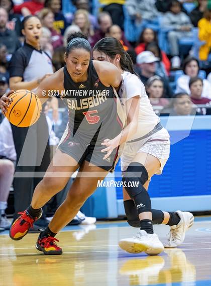 Thumbnail 3 in Salisbury vs. Seaforth (NCHSAA 2A Final - Game) photogallery.