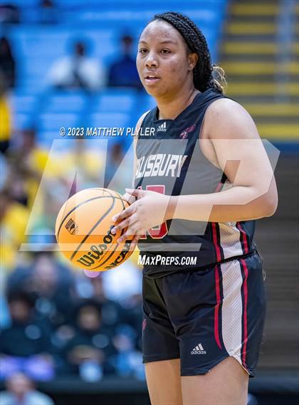 Thumbnail 3 in Salisbury vs. Seaforth (NCHSAA 2A Final - Game) photogallery.