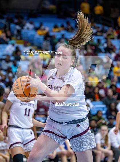 Thumbnail 3 in Salisbury vs. Seaforth (NCHSAA 2A Final - Game) photogallery.