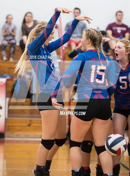 Thumbnail 2 in Quitman @ Alba-Golden photogallery.