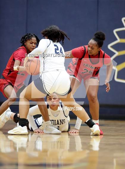 Thumbnail 2 in Trinity vs Keller photogallery.