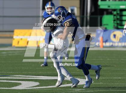 Thumbnail 2 in Serra vs. Sierra Canyon (CIF State 2A Final) photogallery.