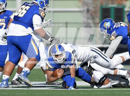 Thumbnail 3 in Serra vs. Sierra Canyon (CIF State 2A Final) photogallery.