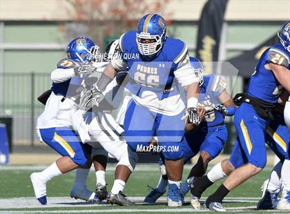Thumbnail 3 in Serra vs. Sierra Canyon (CIF State 2A Final) photogallery.