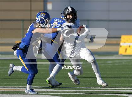 Thumbnail 1 in Serra vs. Sierra Canyon (CIF State 2A Final) photogallery.