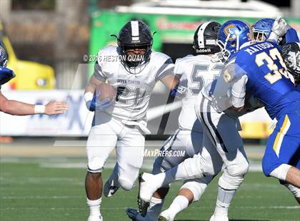 Thumbnail 1 in Serra vs. Sierra Canyon (CIF State 2A Final) photogallery.