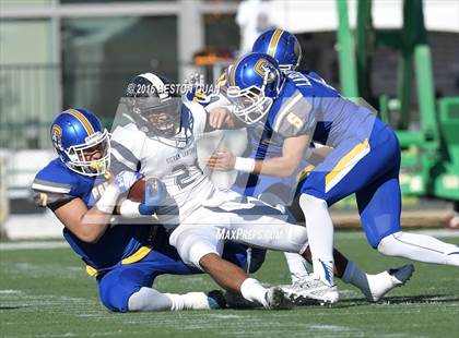 Thumbnail 1 in Serra vs. Sierra Canyon (CIF State 2A Final) photogallery.