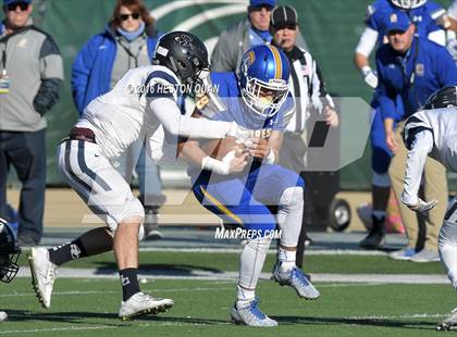 Thumbnail 2 in Serra vs. Sierra Canyon (CIF State 2A Final) photogallery.