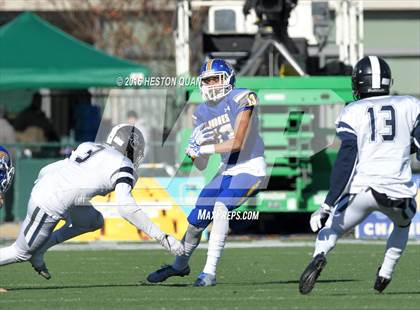 Thumbnail 3 in Serra vs. Sierra Canyon (CIF State 2A Final) photogallery.