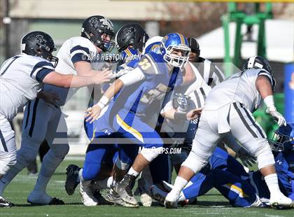 Thumbnail 3 in Serra vs. Sierra Canyon (CIF State 2A Final) photogallery.