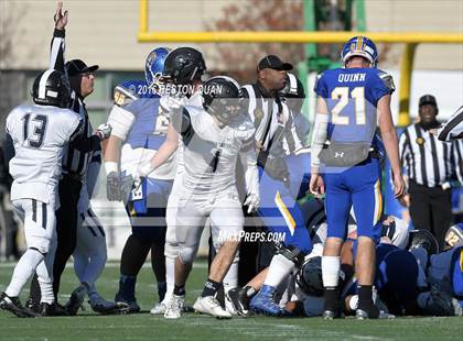 Thumbnail 1 in Serra vs. Sierra Canyon (CIF State 2A Final) photogallery.