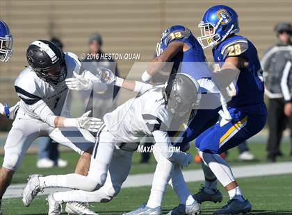 Thumbnail 3 in Serra vs. Sierra Canyon (CIF State 2A Final) photogallery.