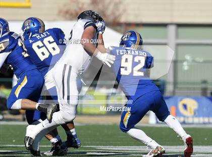 Thumbnail 2 in Serra vs. Sierra Canyon (CIF State 2A Final) photogallery.