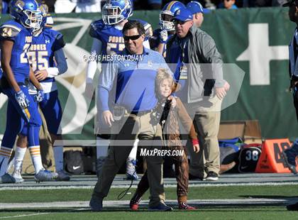 Thumbnail 3 in Serra vs. Sierra Canyon (CIF State 2A Final) photogallery.