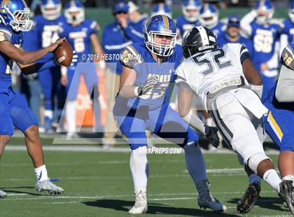 Thumbnail 1 in Serra vs. Sierra Canyon (CIF State 2A Final) photogallery.