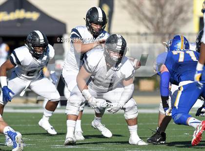 Thumbnail 3 in Serra vs. Sierra Canyon (CIF State 2A Final) photogallery.