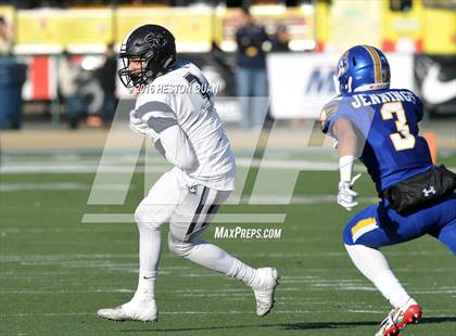 Thumbnail 1 in Serra vs. Sierra Canyon (CIF State 2A Final) photogallery.