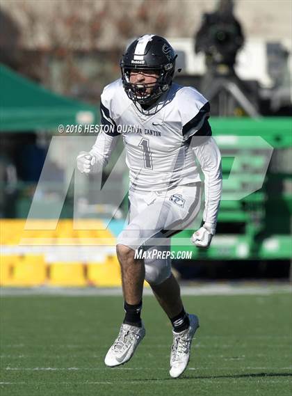 Thumbnail 2 in Serra vs. Sierra Canyon (CIF State 2A Final) photogallery.