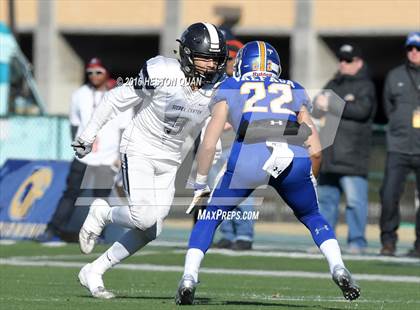Thumbnail 1 in Serra vs. Sierra Canyon (CIF State 2A Final) photogallery.