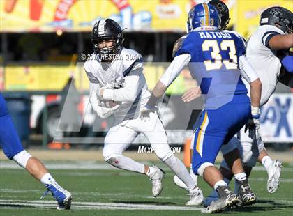Thumbnail 3 in Serra vs. Sierra Canyon (CIF State 2A Final) photogallery.