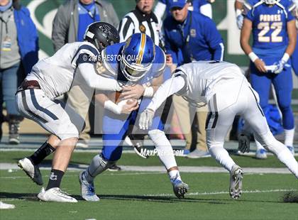 Thumbnail 3 in Serra vs. Sierra Canyon (CIF State 2A Final) photogallery.