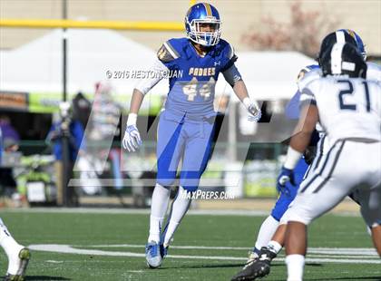 Thumbnail 3 in Serra vs. Sierra Canyon (CIF State 2A Final) photogallery.