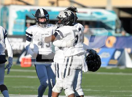 Thumbnail 2 in Serra vs. Sierra Canyon (CIF State 2A Final) photogallery.