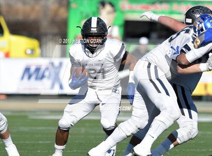 Thumbnail 1 in Serra vs. Sierra Canyon (CIF State 2A Final) photogallery.