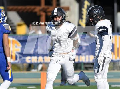 Thumbnail 3 in Serra vs. Sierra Canyon (CIF State 2A Final) photogallery.