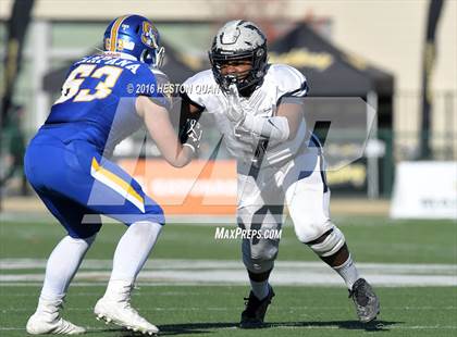 Thumbnail 1 in Serra vs. Sierra Canyon (CIF State 2A Final) photogallery.