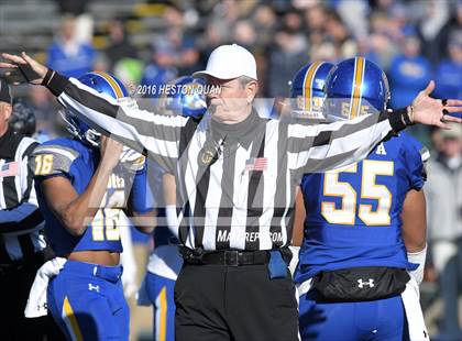 Thumbnail 3 in Serra vs. Sierra Canyon (CIF State 2A Final) photogallery.
