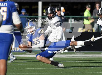 Thumbnail 1 in Serra vs. Sierra Canyon (CIF State 2A Final) photogallery.