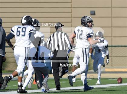 Thumbnail 2 in Serra vs. Sierra Canyon (CIF State 2A Final) photogallery.